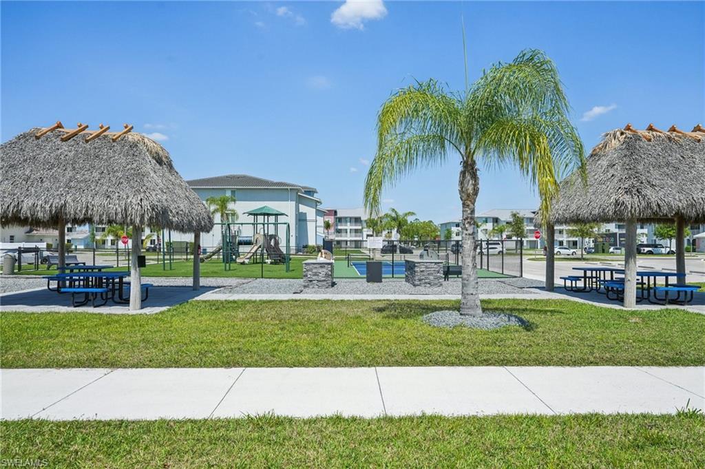 ISLES OF PORTO VISTA - Residential