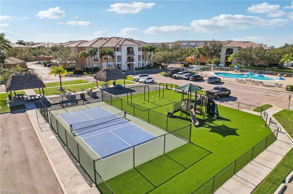 ISLES OF PORTO VISTA - Residential