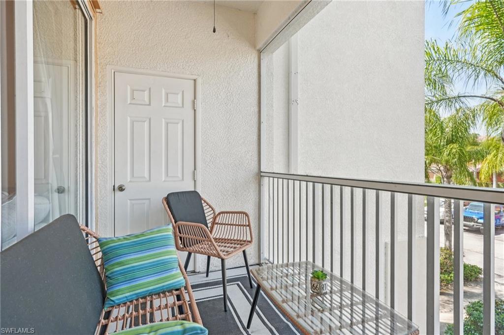 ISLES OF PORTO VISTA - Residential