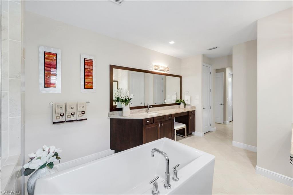 PALAZZO AT NAPLES - Residential