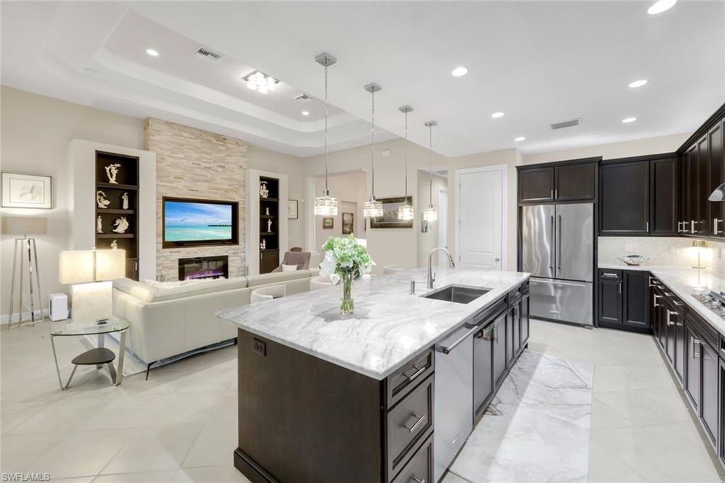 PALAZZO AT NAPLES - Residential