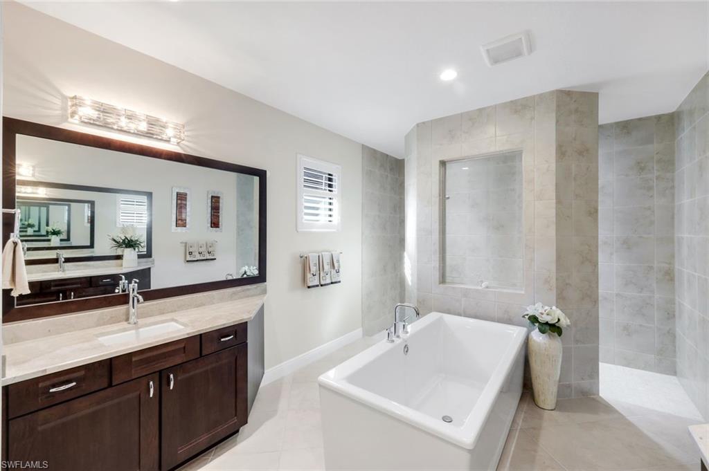 PALAZZO AT NAPLES - Residential