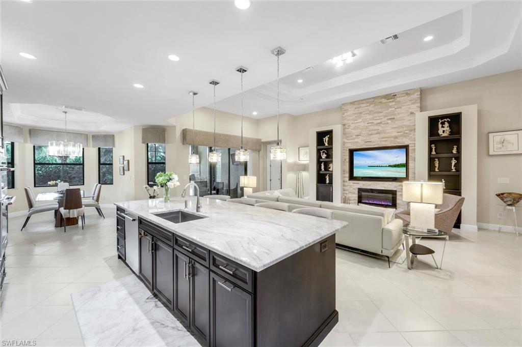 PALAZZO AT NAPLES - Residential