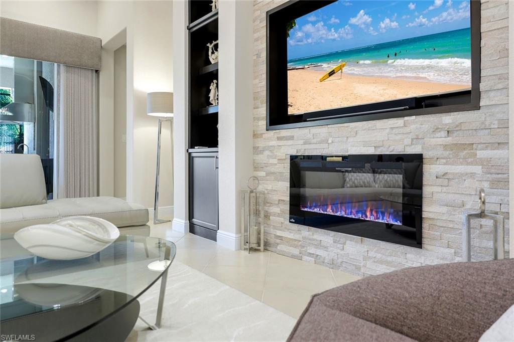 PALAZZO AT NAPLES - Residential