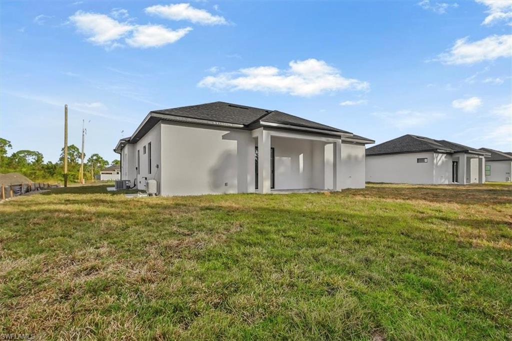 LEHIGH ACRES - Residential