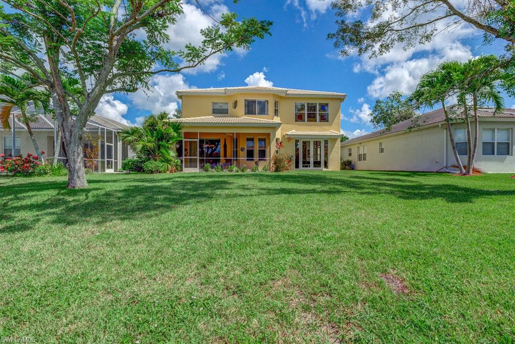 LAUREL LAKES - Residential