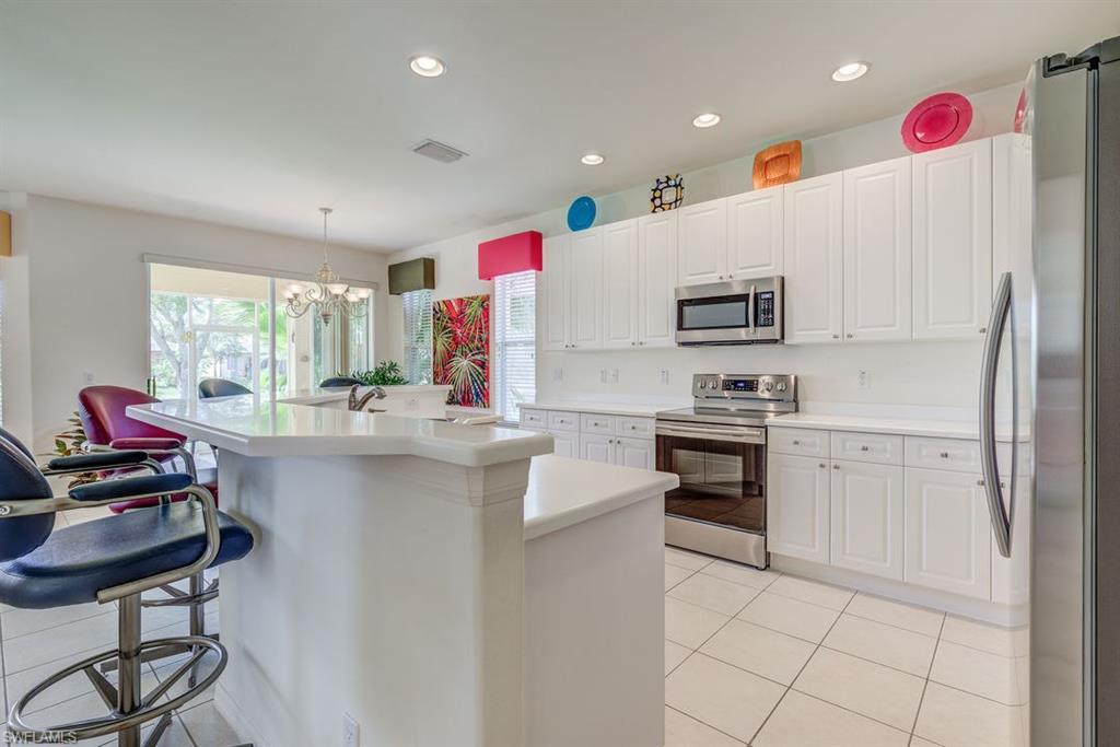 LAUREL LAKES - Residential