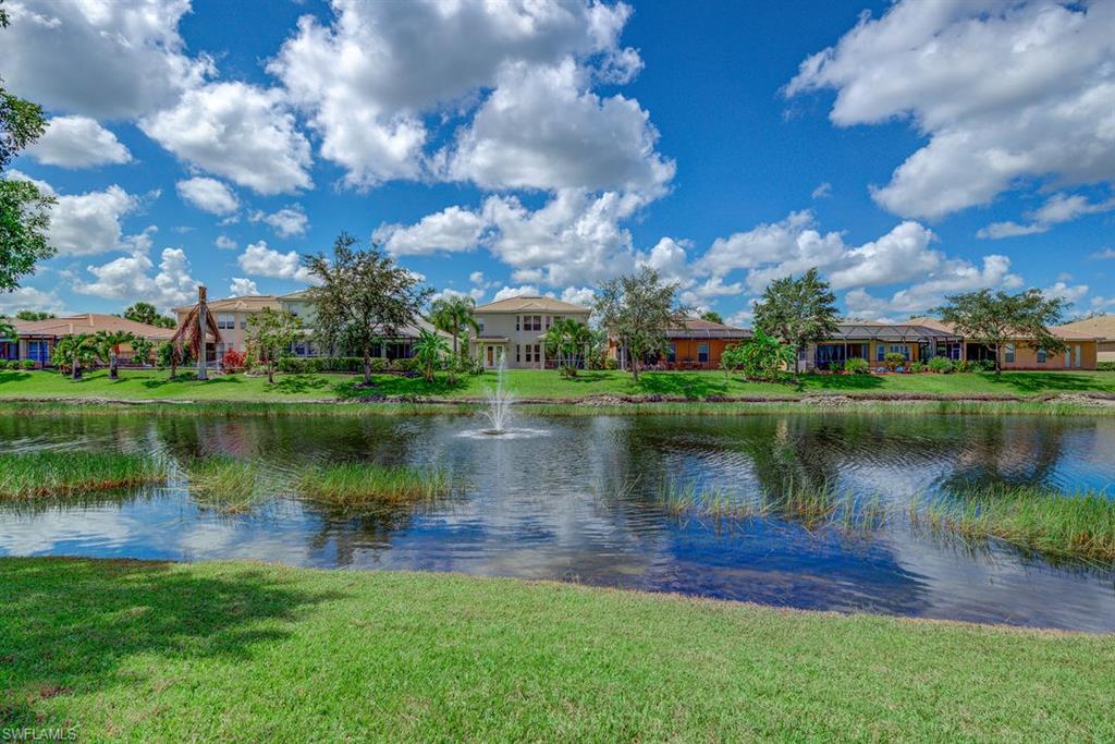 LAUREL LAKES - Residential