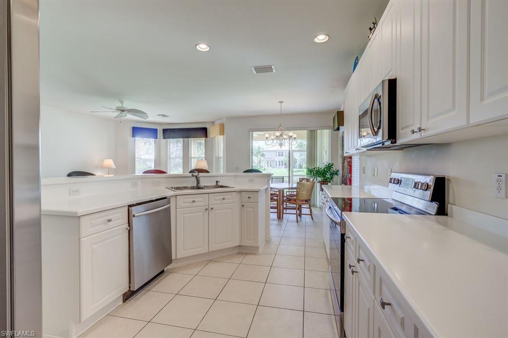 LAUREL LAKES - Residential