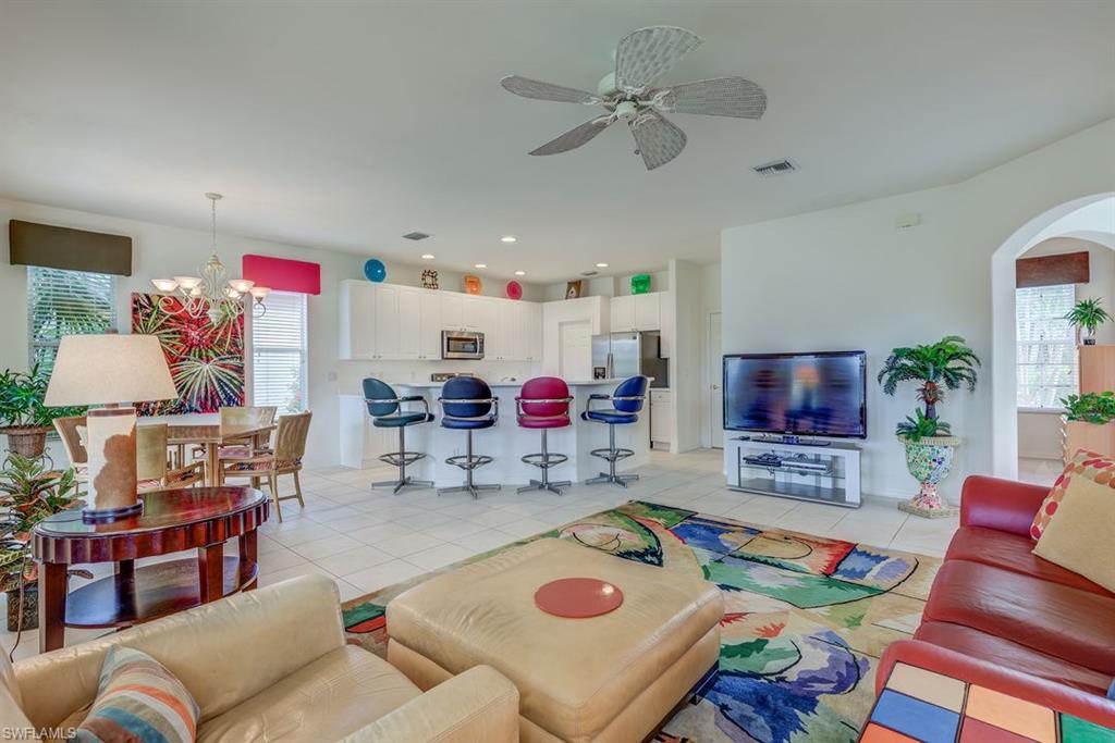 LAUREL LAKES - Residential