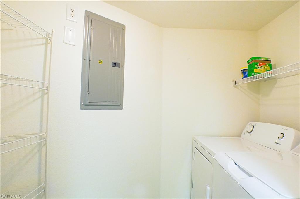 THE RESIDENCE - Residential Lease