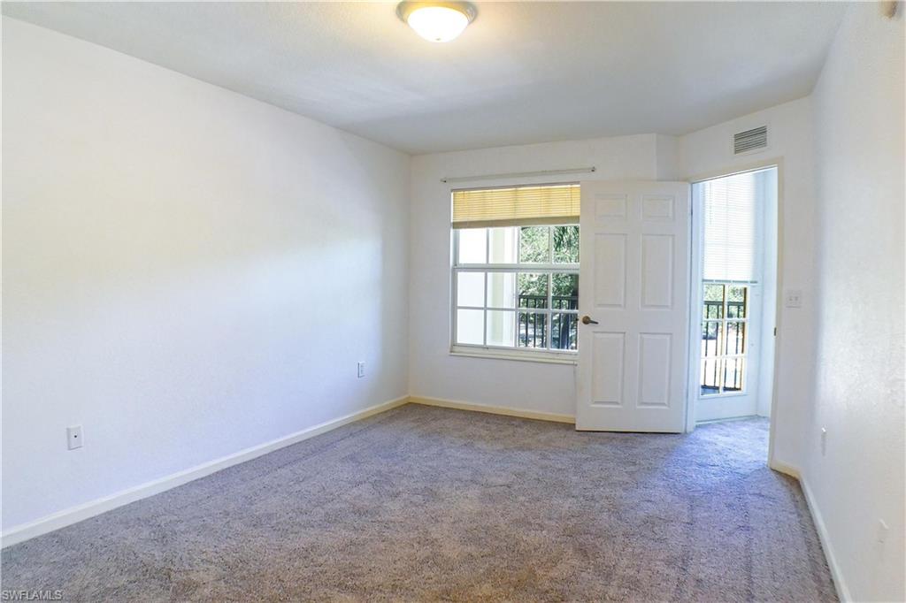 THE RESIDENCE - Residential Lease