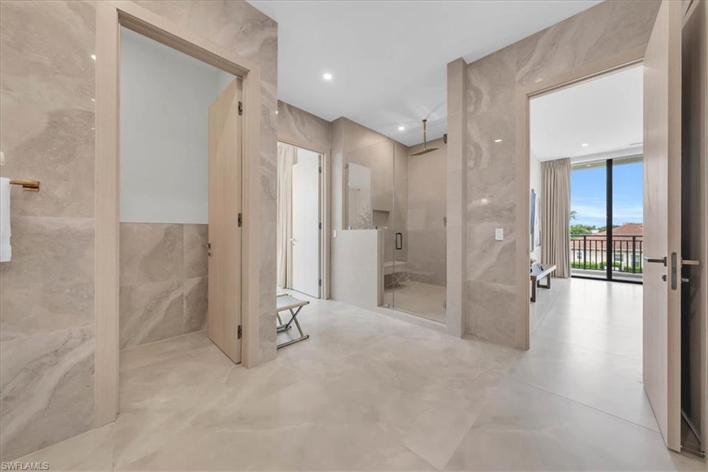 MARCO BEACH - Residential