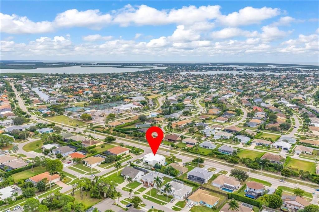 MARCO BEACH - Residential