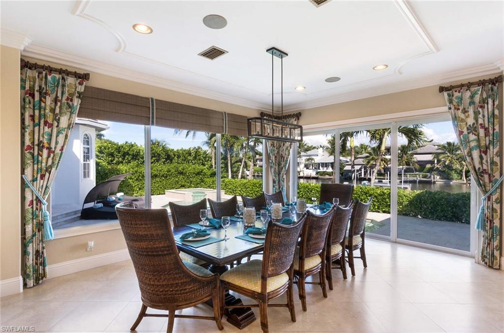 AQUALANE SHORES - Residential