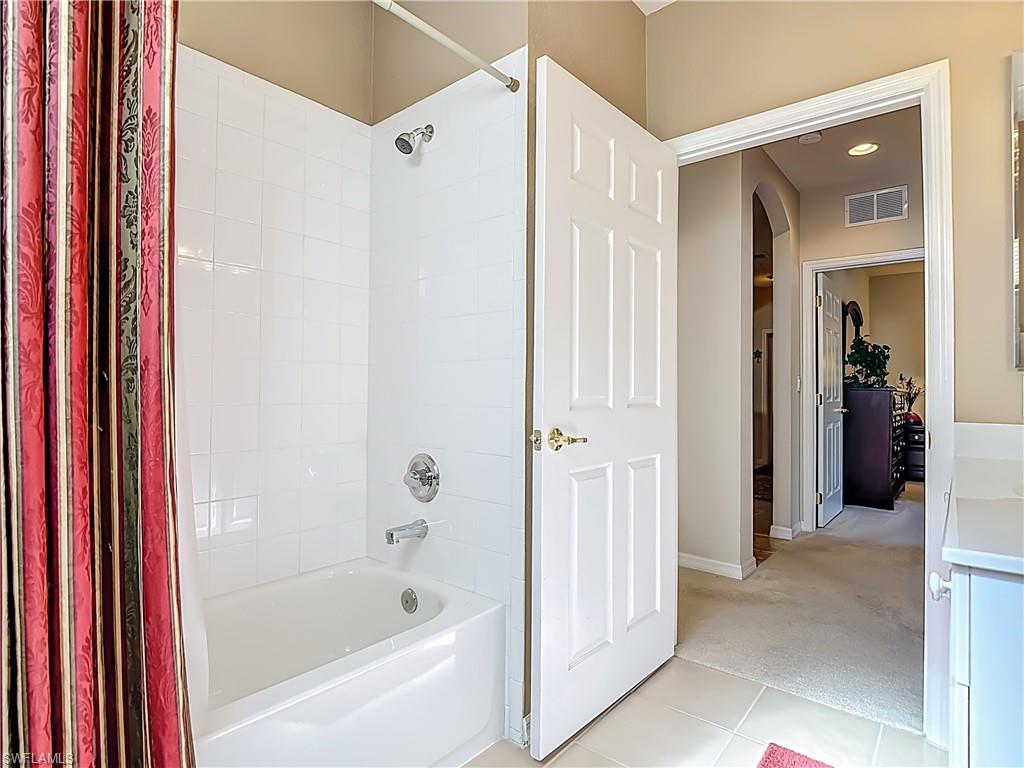 MARBELLA AT SPANISH WELLS - Residential Lease