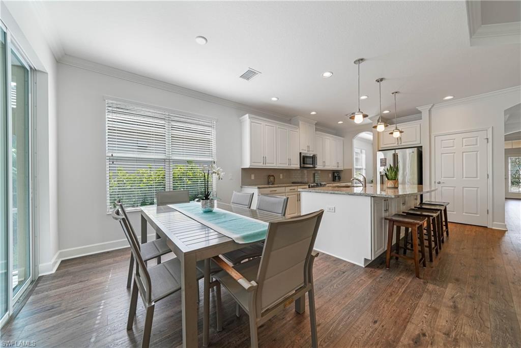 SANDOVAL - Residential