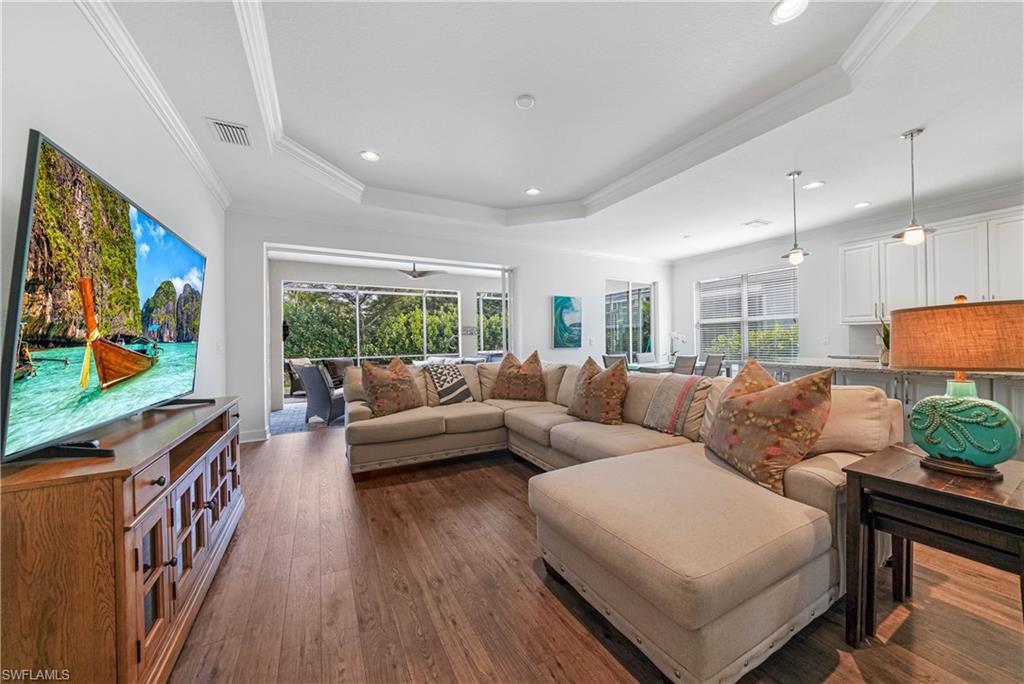 SANDOVAL - Residential