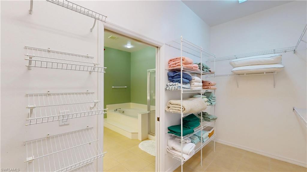 CYPRESS LAKE COUNTRY CLUB - Residential