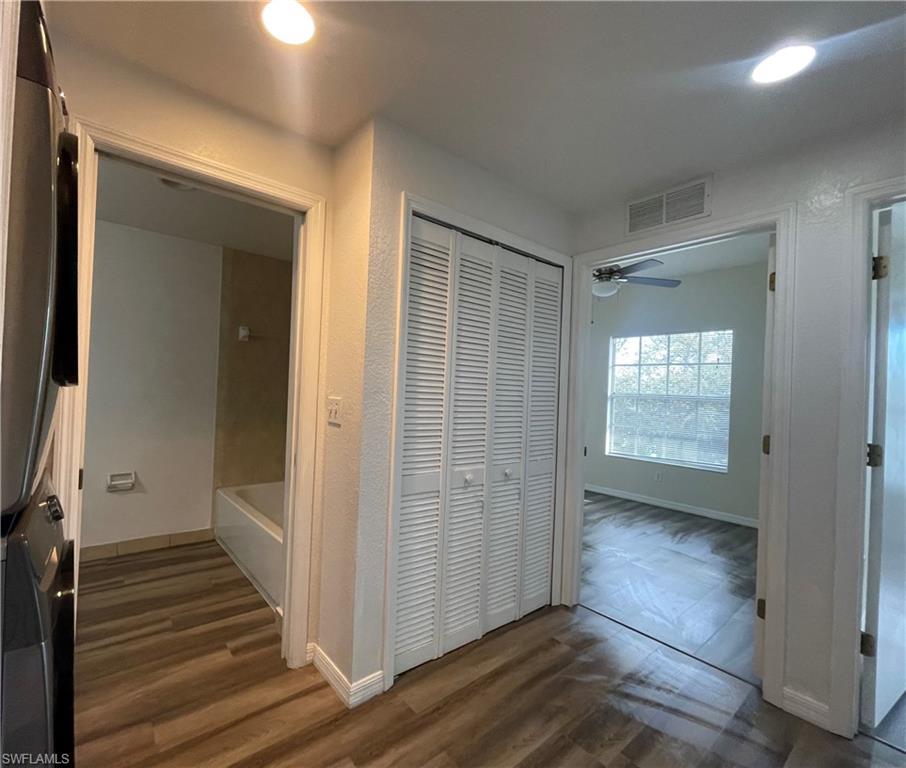 THE COVE AT SIX MILE - Residential Lease