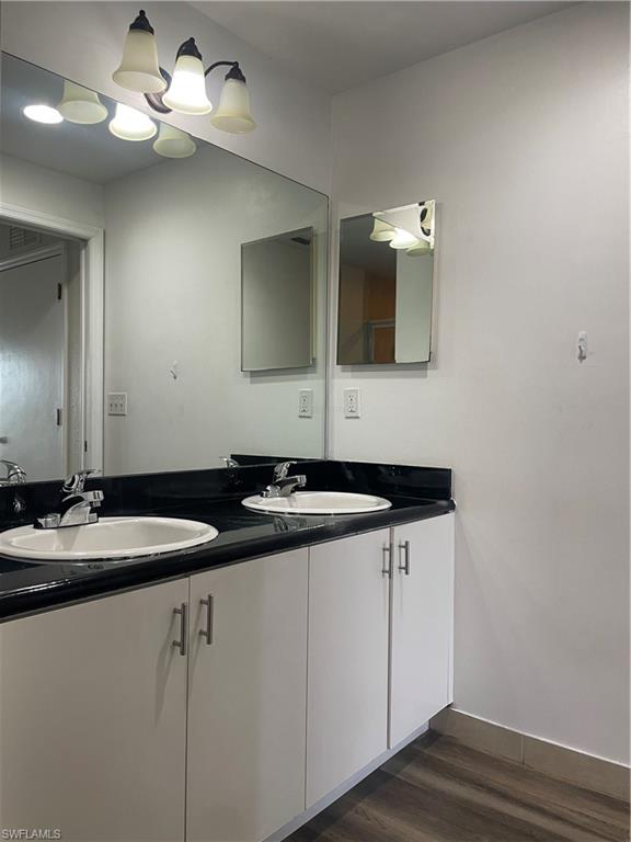 THE COVE AT SIX MILE - Residential Lease