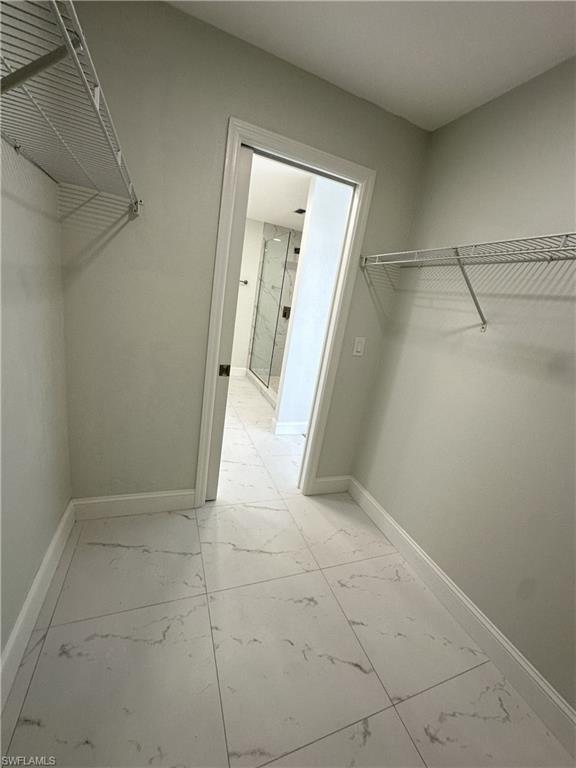 SPANISH GARDENS - Residential