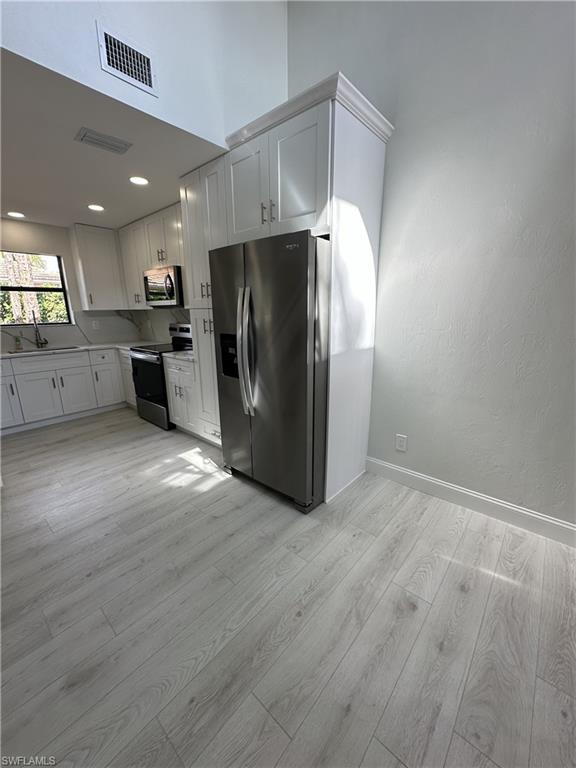 SPANISH GARDENS - Residential