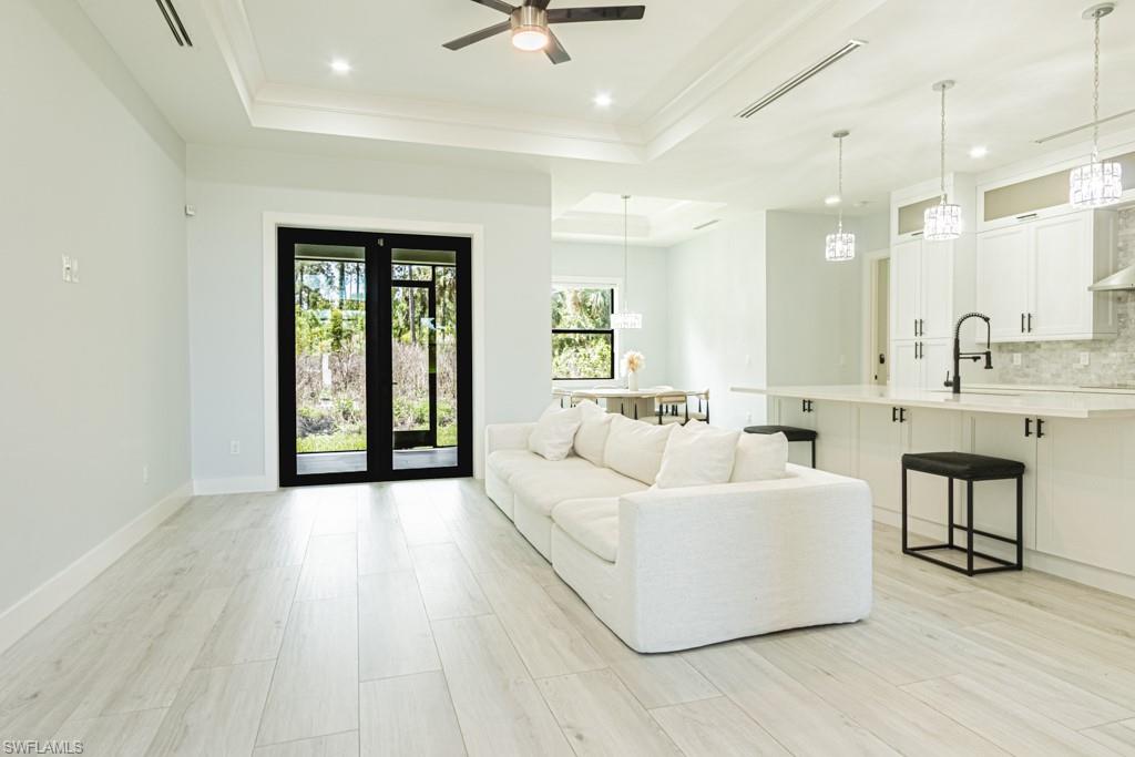 GOLDEN GATE ESTATES - Residential