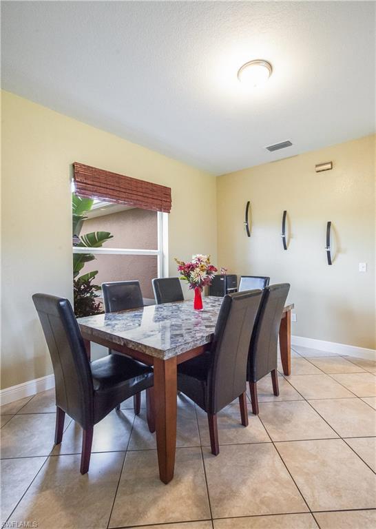 GATOR CIRCLE - Residential