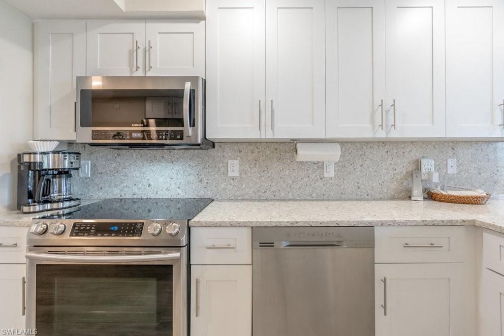 Photo of 10 Tampa PL #505, MARCO ISLAND, FL 34145 (MLS # 226022046)