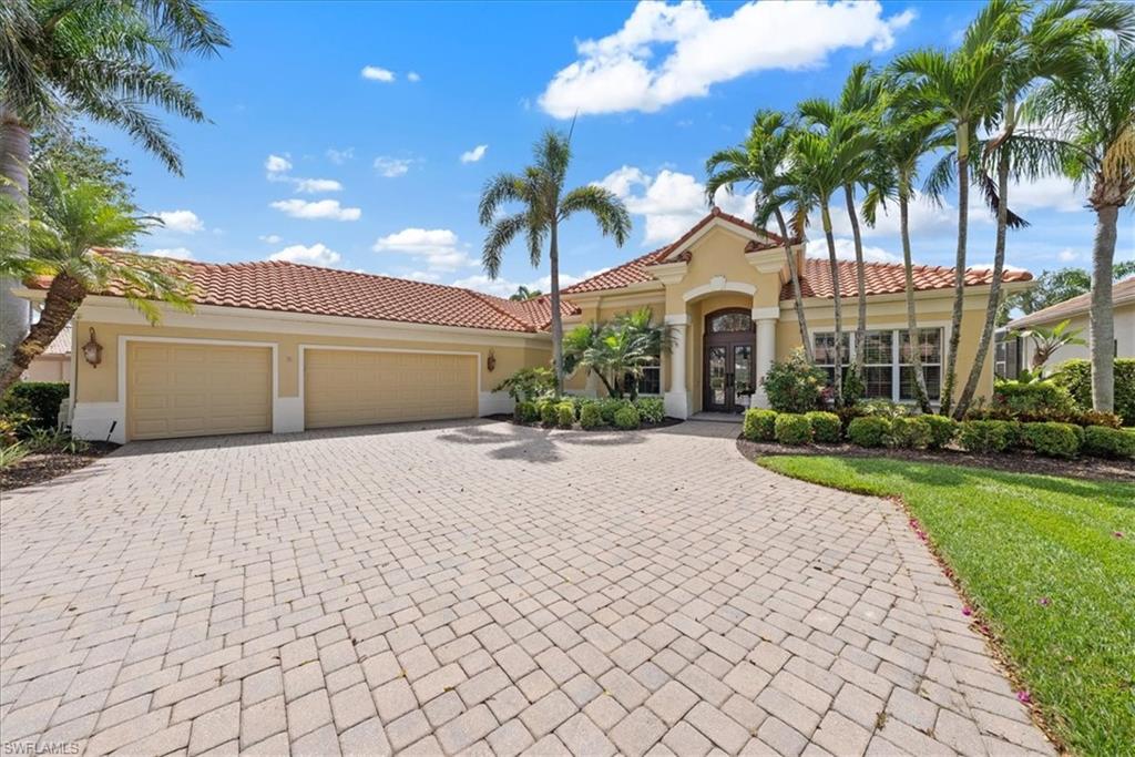 7432 Treeline DR