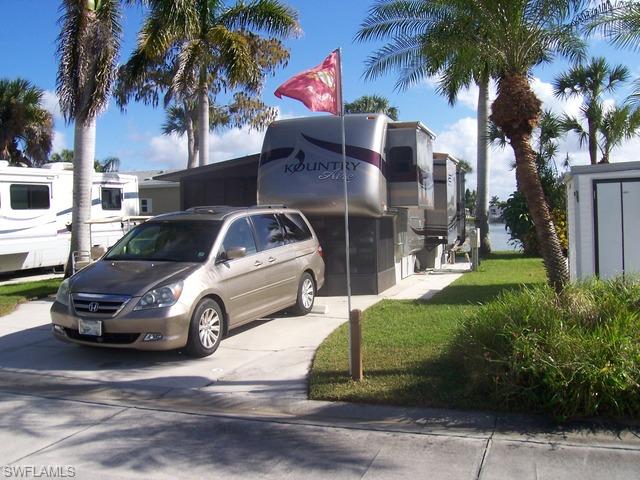 IMPERIAL WILDERNESS - Land