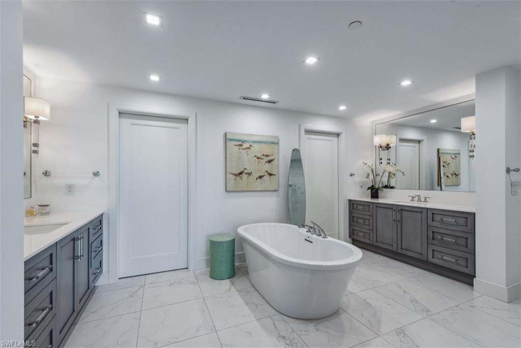 KALEA BAY TOWER 100 - Residential