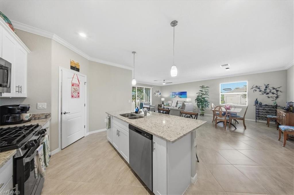 TRAILS EDGE - Residential