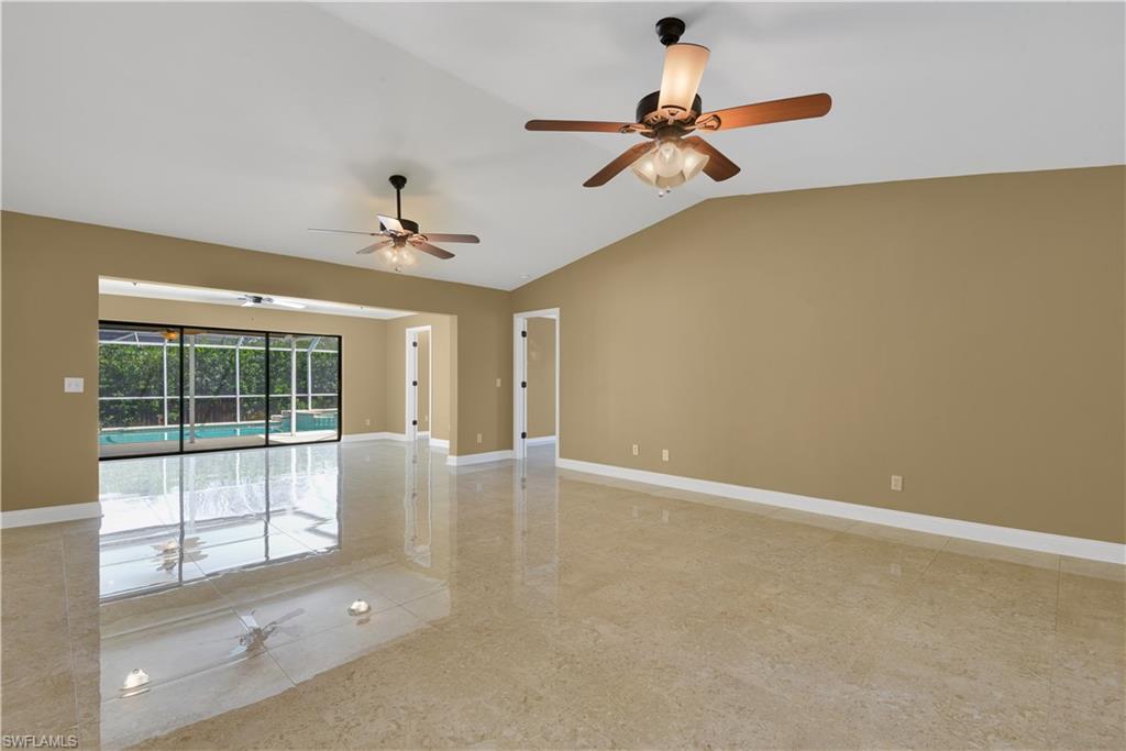 SAN CARLOS PARK - Residential