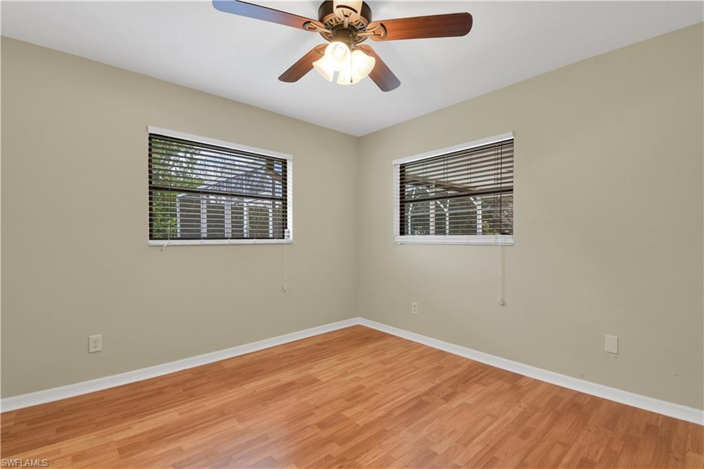 SAN CARLOS PARK - Residential