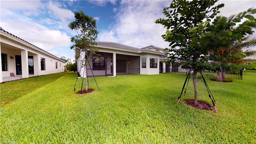 STONECREEK - Residential