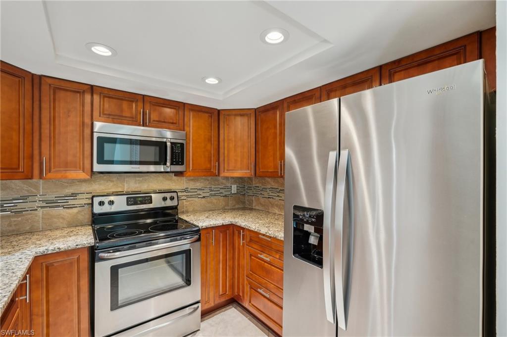 CYPRESS LAKE ESTATES - Residential