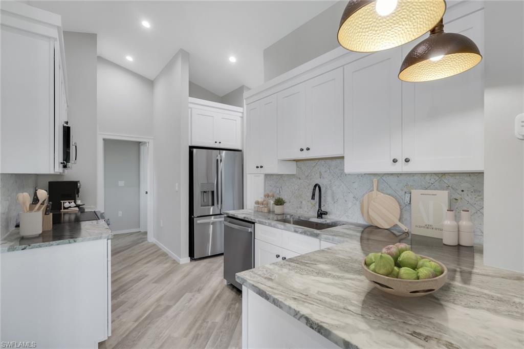 NAPLES BETTER HOMES - Residential