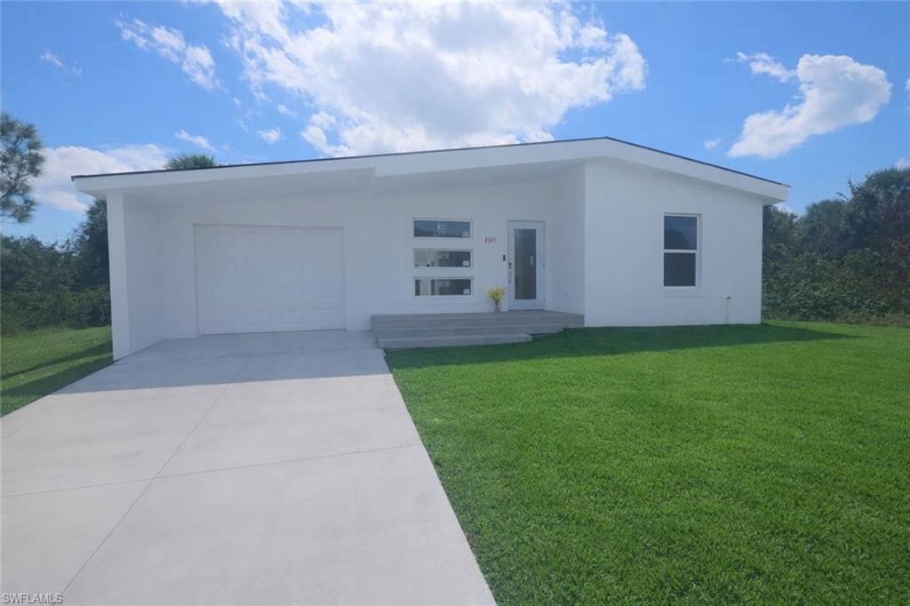 LEHIGH ACRES - Residential