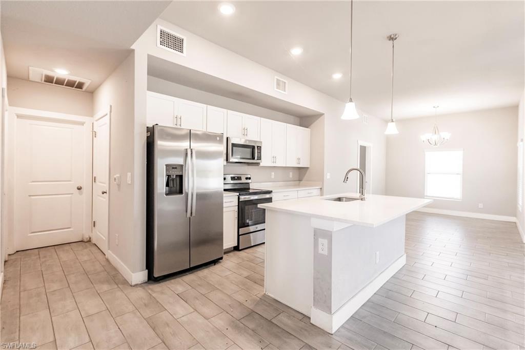 PORT CHARLOTTE - Residential Lease