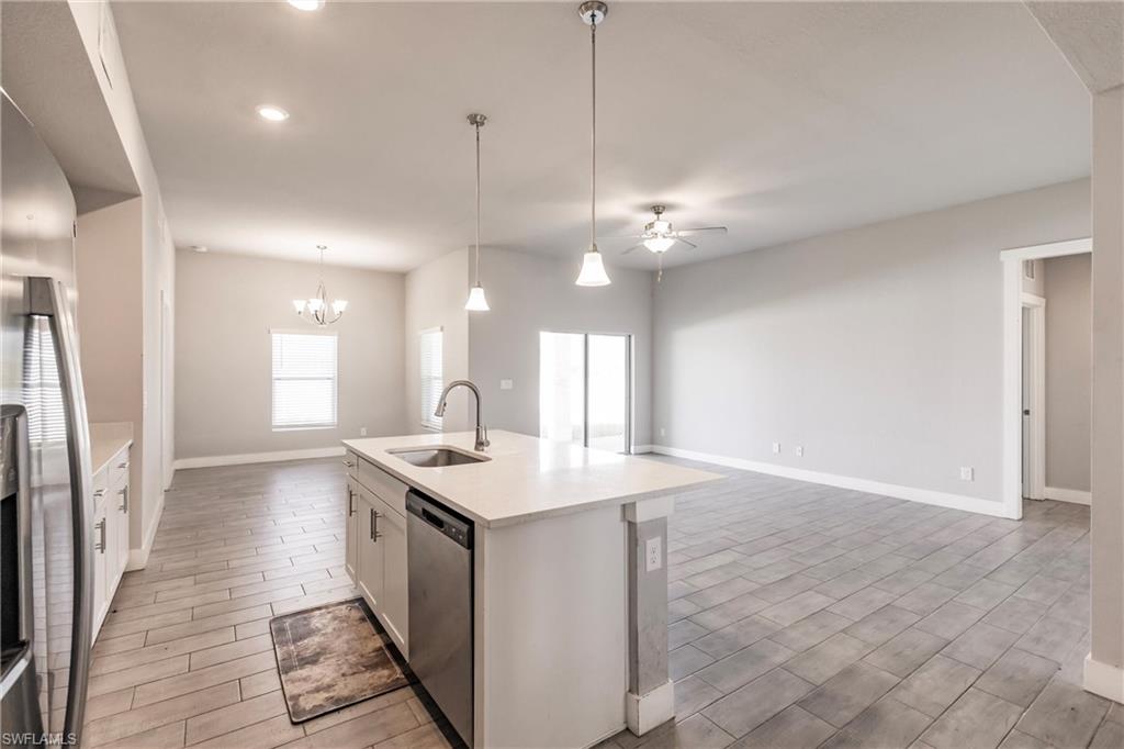 PORT CHARLOTTE - Residential Lease