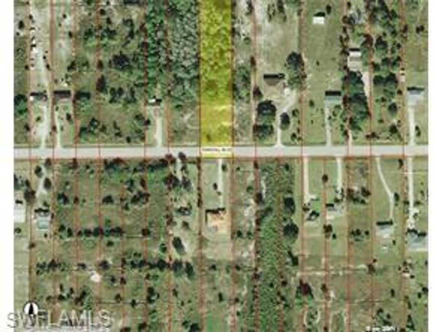 L.1818 Reduced for quick sale! Great location and uplands, ready to built in a desirable location! Surrounded by Beautiful homes
and close to main roads and intersections.