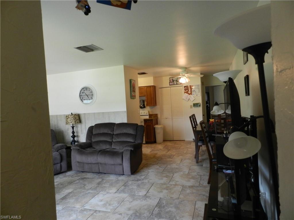 NAPLES PARK - Residential