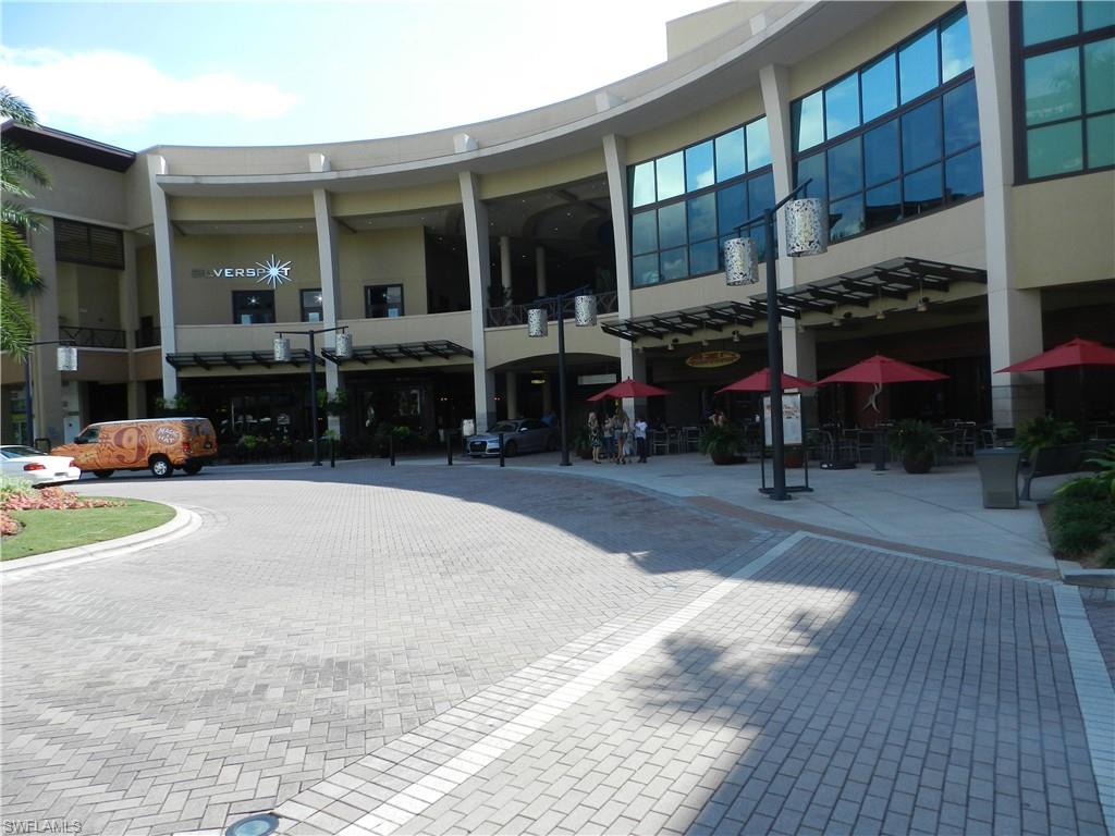 NAPLES PARK - Residential