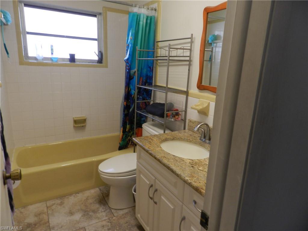 NAPLES PARK - Residential