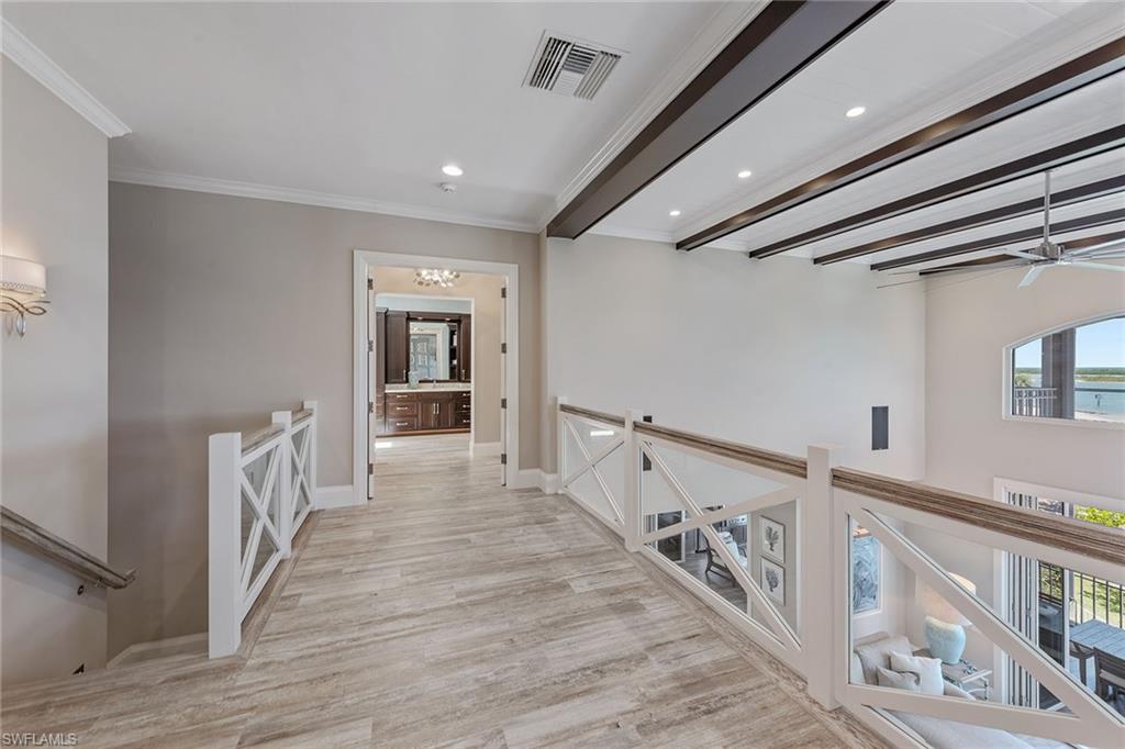 ROYAL MARCO POINT - Residential