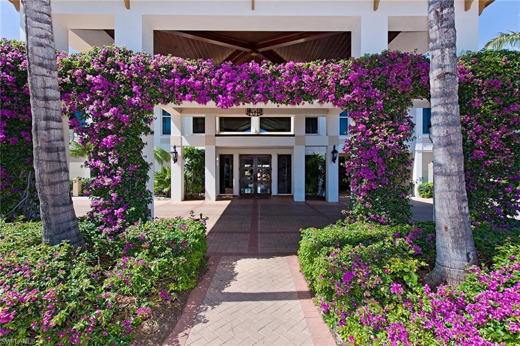 ROYAL MARCO POINT - Residential