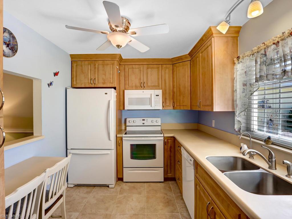 LEISURE ESTATES - Residential