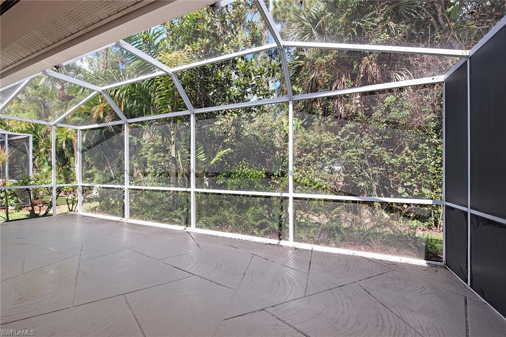 SHADOWOOD VILLAS - Residential